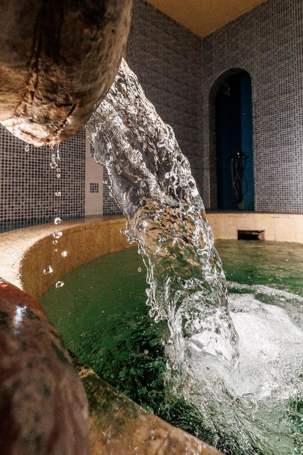 Hotel Hamam Ángistron Eksteriør bilde