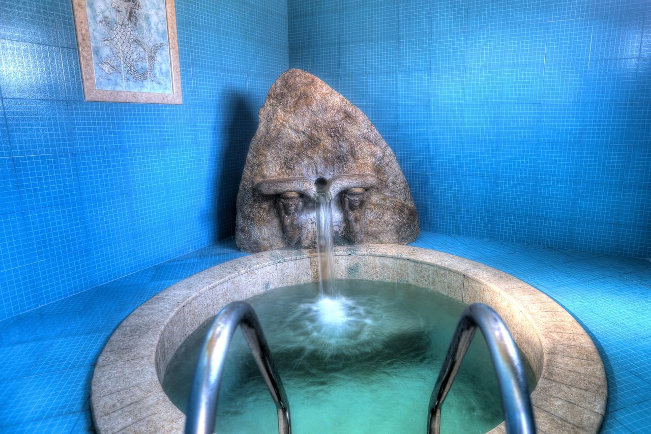 Hotel Hamam Ángistron Eksteriør bilde